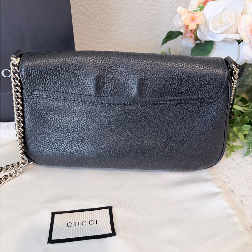Gucci Soho Crossbody with Chain Strap - Picture 3 of 16